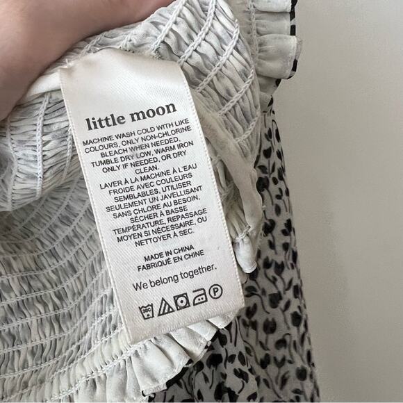 Aritzia Little Moon Gimlet Smocked Floral Blouse - Picture 6 of 7